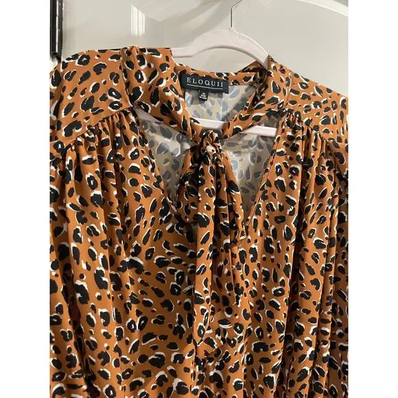 Eloquii ruched puff sleeve v neck with tie blouse EUC 20W - Picture 5 of 6